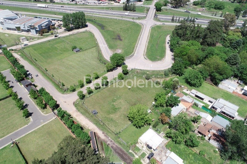 Imagen 3 de 9 de Terreno Fraccion En Venta Sobre Colectora Norte Acceso Oeste - La Reja - Moreno - G.b.a. Zona Oeste