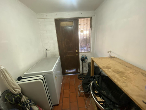 Propiedad Apropiada Para Comercio, En Jaracanda, Lampa.