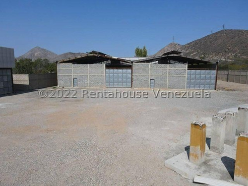 Imagen 23 de 30 de Galpones En Venta Zona Industrial Barquisimeto, Áreas De Oficina, 1980 Metros2. Código 23-4764, Mz 29/03