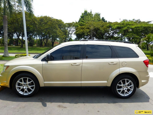 Imagen 3 de 12 de Dodge Journey At 2400cc 4x2