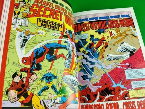 Marvel Comics Omnibus Secret Wars Latino