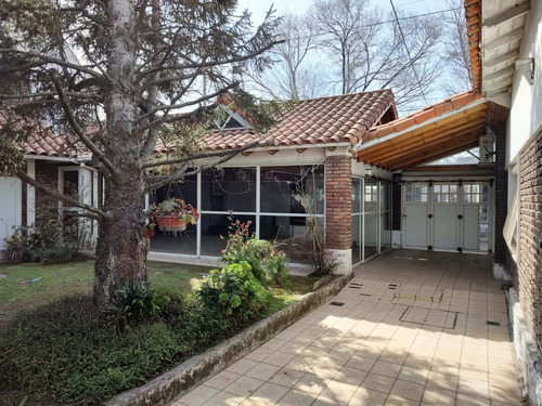 Imagen 9 de 30 de Venta Casa 4 Ambientes Bernal Quincho Cochera