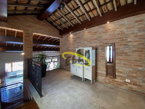 Imagem 5 de 30 de Spii - 4 Dorm (1ste) Rústica, Linda E Impecável! Lareira, Piscina, Gourmet! - Ca5155