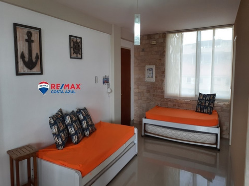 Imagen 2 de 12 de Vende Apartamento Remodelado, Con Marina En Edificio Cayo Mar En Tucacas