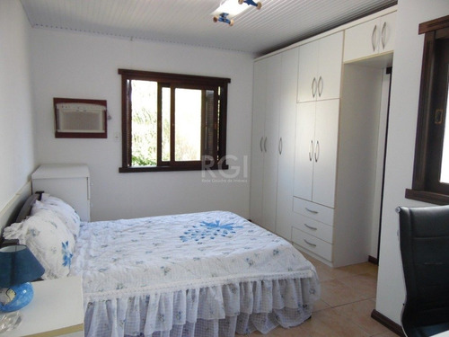Casa Em Centro Com 5 Dormitórios - Sc12365
