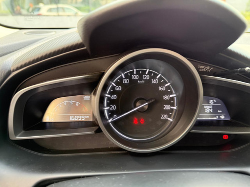 Mazda 2 Sport 1.5 Mt V