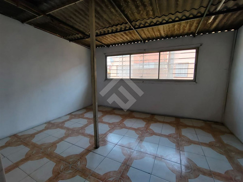 Departamento En Venta De 3 Dorm. En Maipú