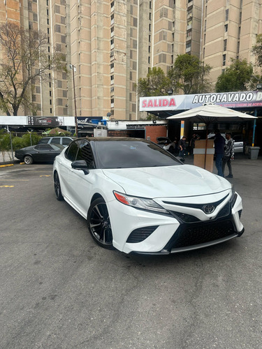 Toyota Camry Xse