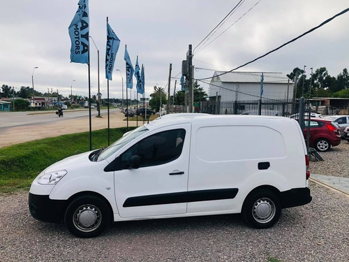 Amaya Peugeot Partner B9