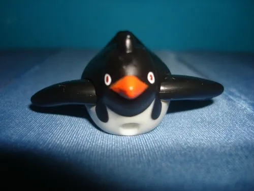 Happy Feet Muñeco Pingüino Desplazable Coleccion Burger King (Usado)