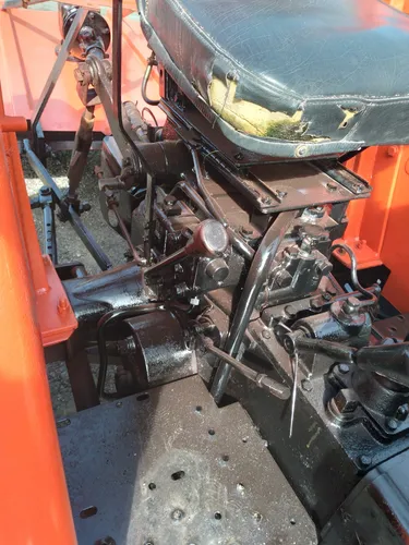 Tractor Hanomag 25hp Parquero Diesel 3 Cil 3 Puntos