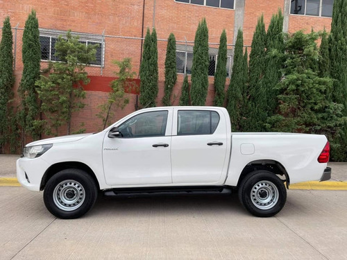 Imagen 2 de 13 de Toyota Hilux 2016, Excelentes Condiciones ! ! !