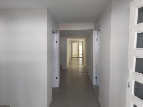 Imagen 5 de 15 de Consultorio En Renta En El Centro - (2)