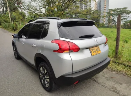 Peugeot 2008 1.6 Active