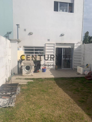 Imagen 11 de 11 de 139 Entre 34 Y 35, Duplex En Venta, San Carlos, La Plata.-