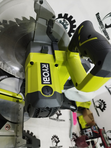 Ryobi Sierra Ingletadora Deslizante 10 15a Tss103 (Usado)