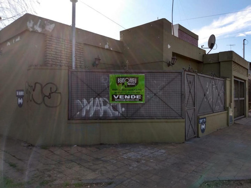 Imagen 10 de 12 de Casa En Ph - 3 Ambientes - Merlo Sur