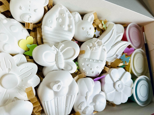 Box De Arte Infantil 60 Figuras Yeso Ceramico