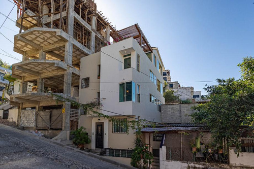 Departamento En Venta En Colonia El Cerro, Puerto Vallarta, Jalisco