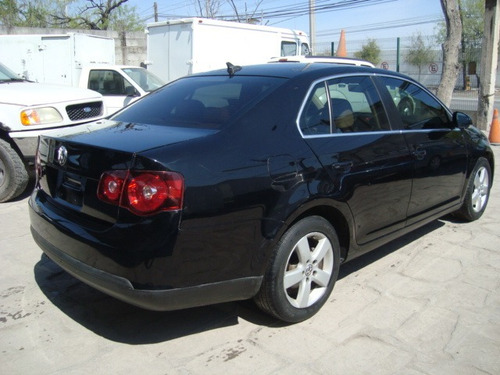 Jetta (linea Bora Style 2.5) 2009