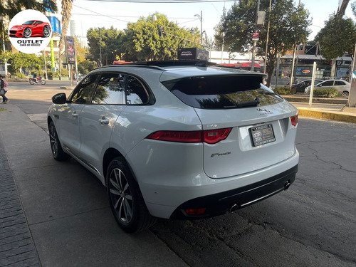 Jaguar F-PACE 3.0 R-sport At
