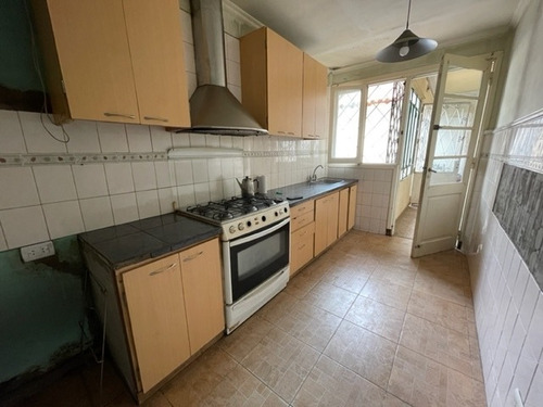 Imagen 6 de 7 de Venta - Casa Con 3 Habitaciones