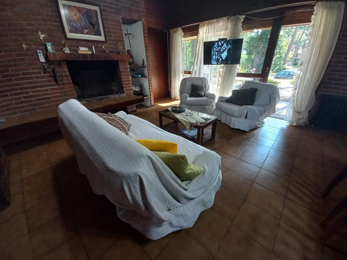Imagen 10 de 25 de Chalet Sobre Esquina,zona B5 4habitaciones 3baños