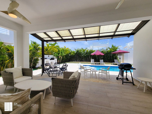 Villa De Lujo Amueblada En Sosua Ocean Village.