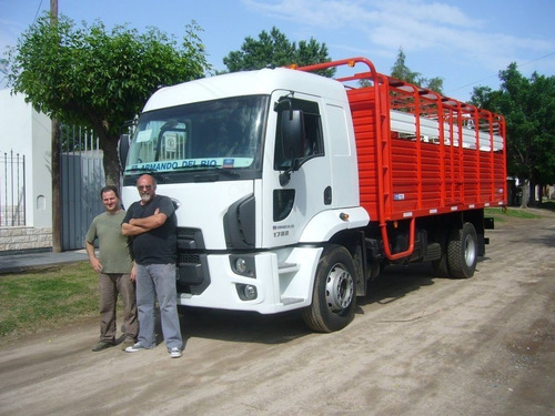 Imagen 6 de 8 de Carrocería Vaquera