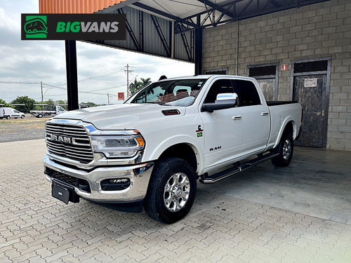 RAM Ram 3500 6.7 Laramie Cab. Dupla 4x4 Aut. 4p