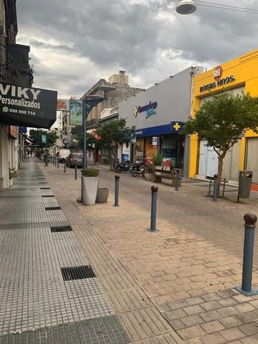 Local En Venta En Soriano, Uruguay