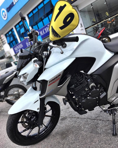 Fazer 250