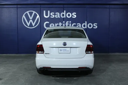 Volkswagen Vento 1.6 Starline Mt