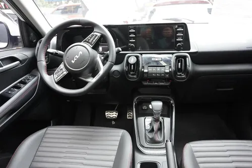 Kia Sonet 1.5 Vibrant Aut