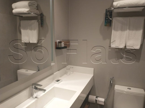 Imagem 9 de 15 de Flat No Itaim Bibi No Pool ***the Capital Flat *** - Sf702