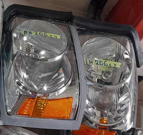 Faros Ambos Lados Para Dodge Dakota 