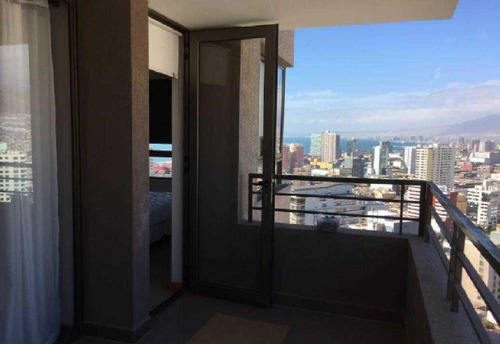 Se Vende Departamento Piso 26, Edificio Copacavana.