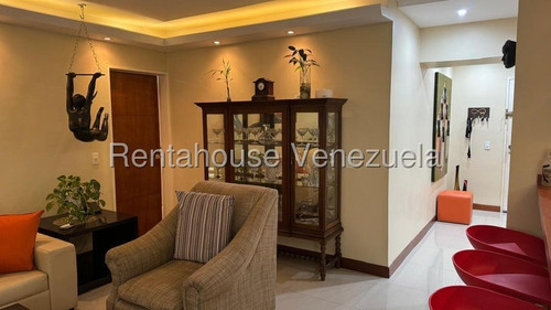 Apartamento Remodelado En Venta En El Cigarral 25-24502 Cs