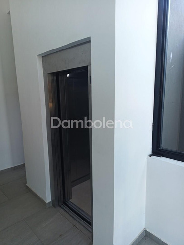Departamento En Venta En Moreno