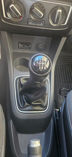 Volkswagen Suran 1.6 Highline Msi 110cv