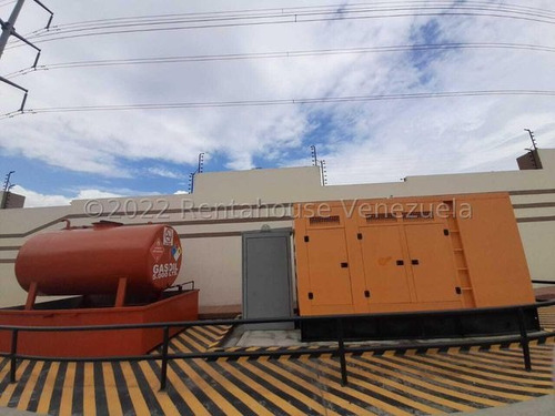 Descubre Esta Magnífica Casa De 114 M² En Venta En La Av. Ribereña, Lista Para Estrenar. Con Acabados De Primera Calidad, Codigo Flexls 25-17121 Planta Eléctrica En Áreas Comunes,todo Bajo Vigilancia