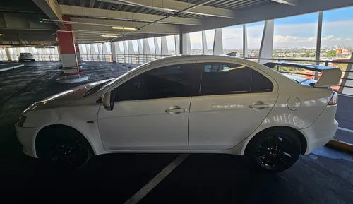 Mitsubishi Lancer 2.0 Es Cvt Mt