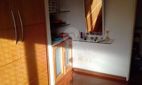 Imagem 7 de 15 de Rico Apartamento Em Perdizes, Com 81 Metros De Área Útil, Em Andar Alto - Iq18646