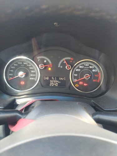 Fiat Grand Siena 2014 1.4 Attractive Flex 4p