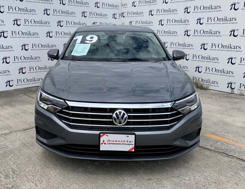 Imagen 4 de 15 de Volkswagen Jetta 2019 1.4 Trendline At