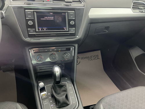Volkswagen Tiguan TRENDLINE PLUS TSI DSG L4 150 HP