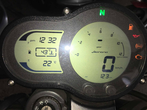 Benelli Leoncino 500