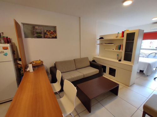 Imagen 4 de 25 de Nuñez - Venta De Moderno Departamento Amoblado