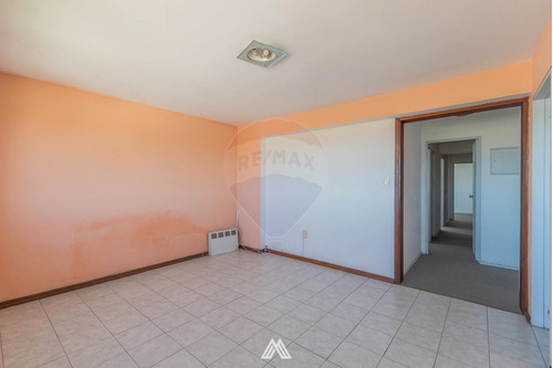 Venta Apartamento 3 Dormitorios Piso 13 Blanqueada