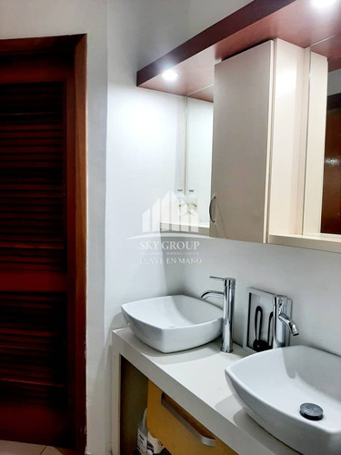 Imagen 19 de 27 de Armando Ortunio Hermoso Townhouse Bonaventure Home